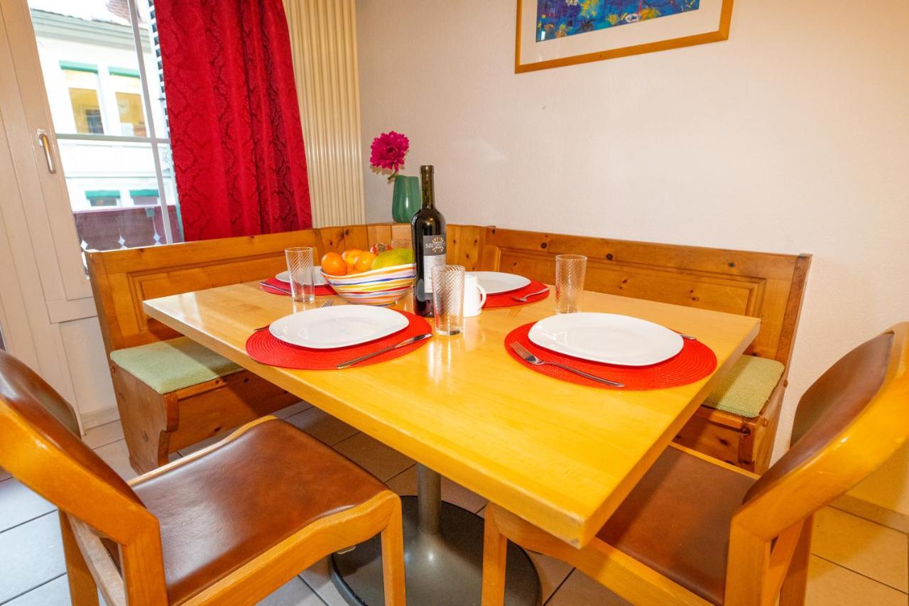 Waldeg 4 Historic House - Holiday Apartment Interlaken Extérieur photo